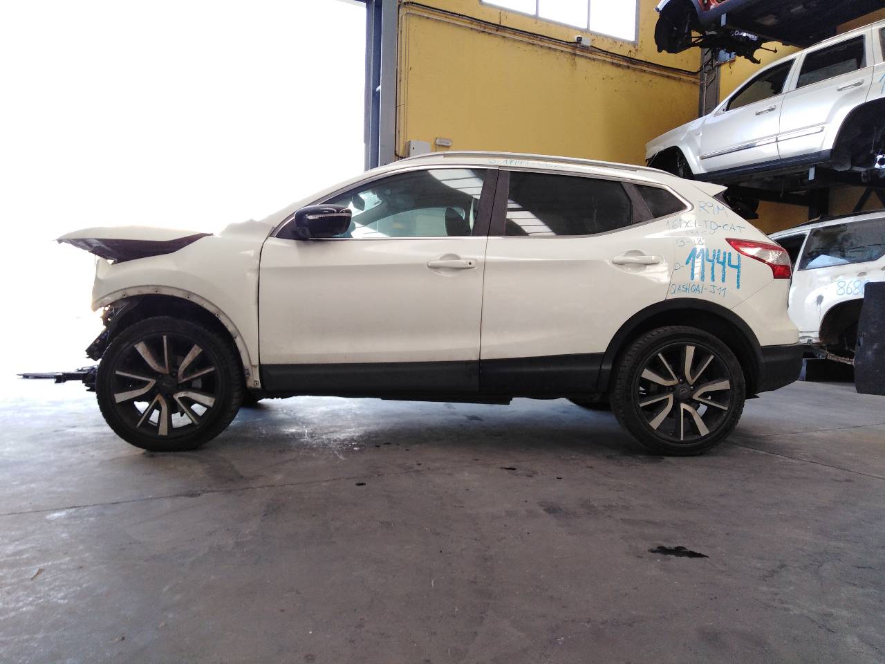 NISSAN Qashqai 2 generation (2013-2023) Priekinių kairių durų spyna E2-A4-44-1 20967685