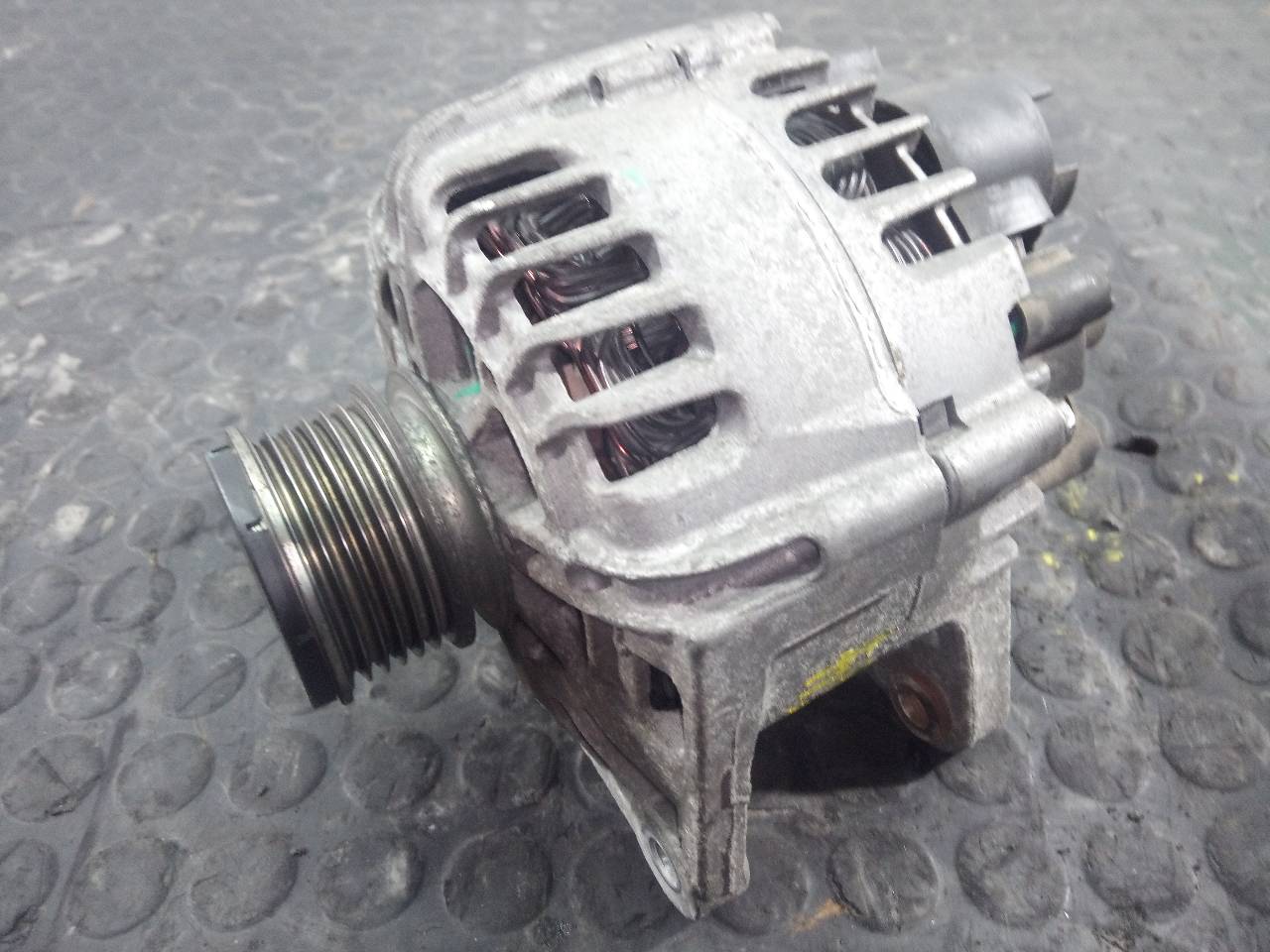 RENAULT Clio 4 generation (2012-2020) Alternator 211603301B,2627732A,P3-A4-19-5 20962021