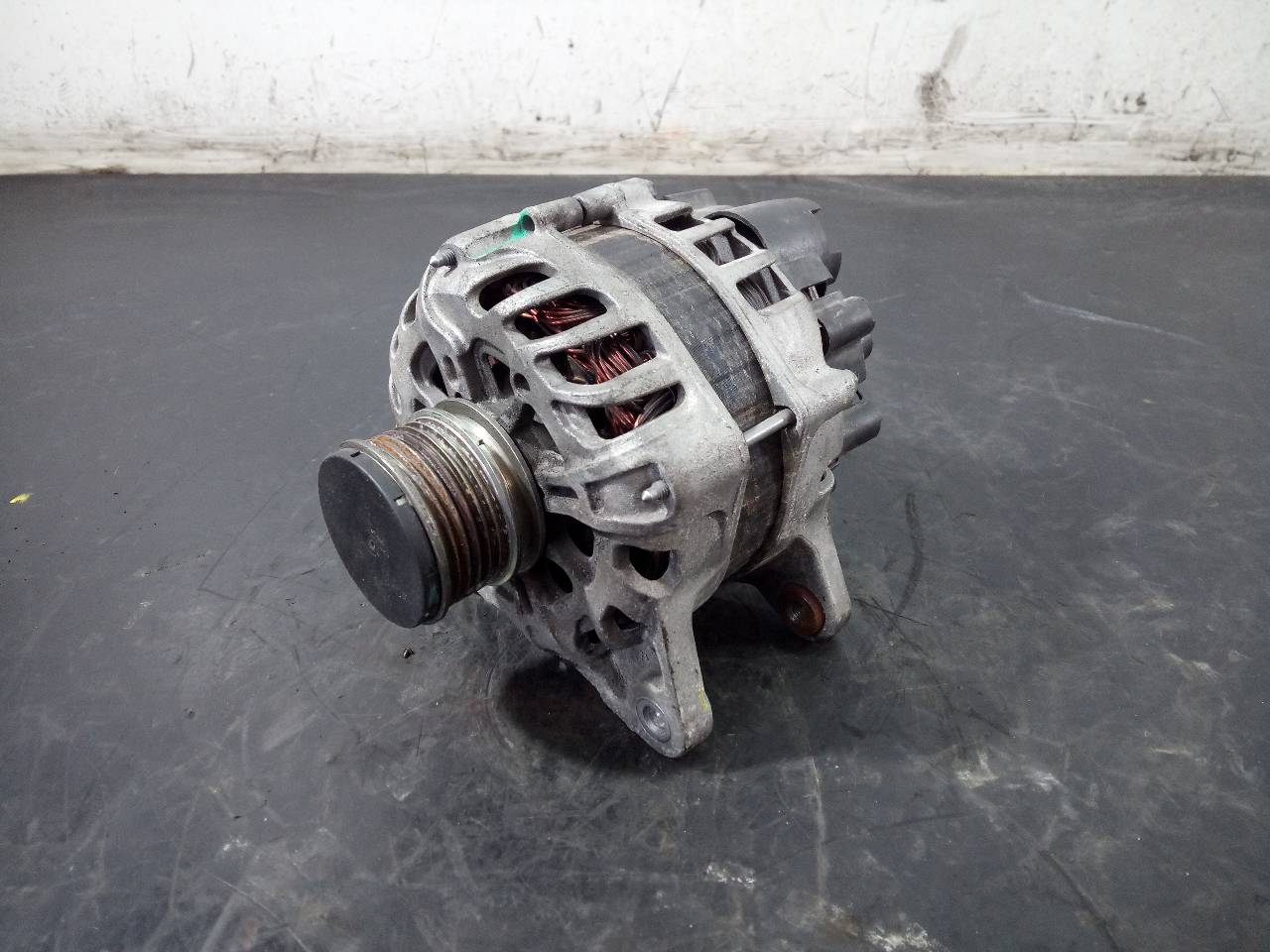 RENAULT Clio 4 generation (2012-2020) Alternator 231008918R, P3-B5-28-3 23665969