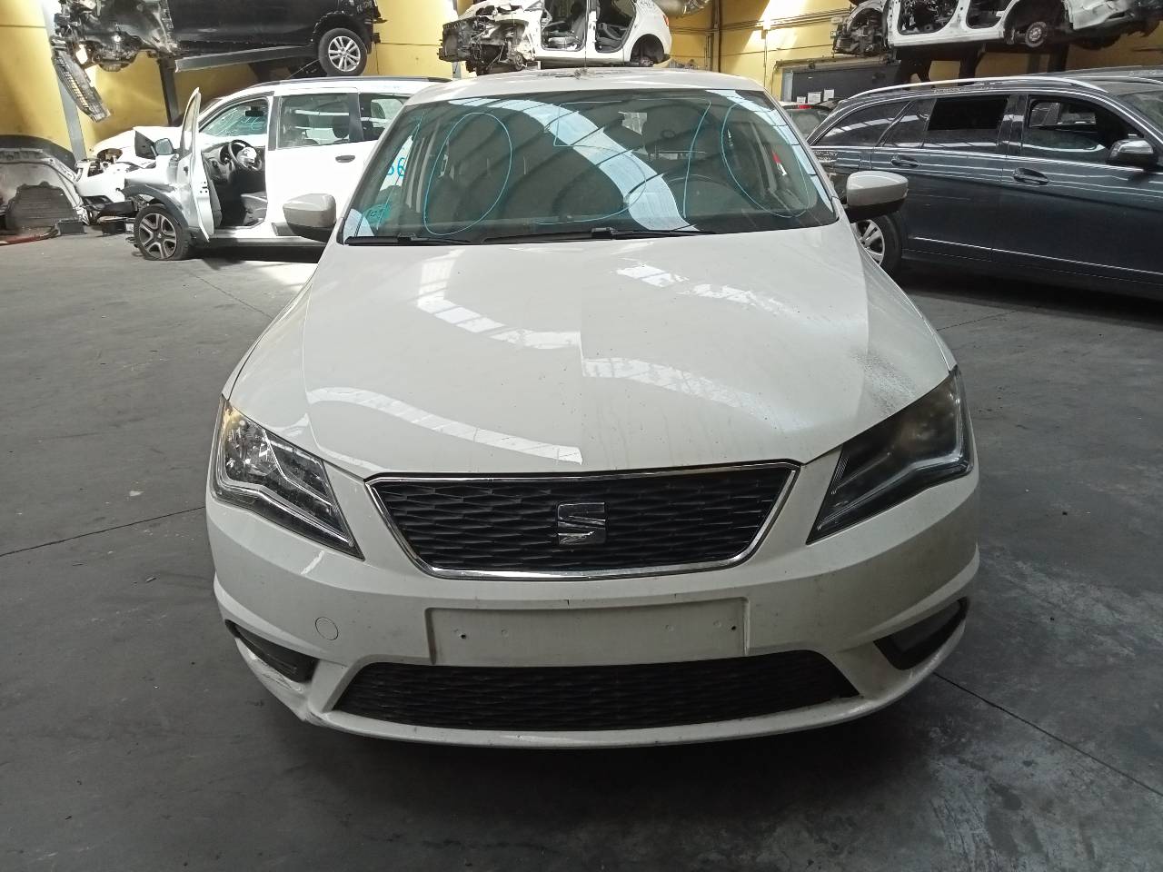 SEAT Toledo 4 generation (2012-2020) Galinių kairių durų stiklo pakelėjas 5JA959811L,A72055112,E1-B6-40-1 20959343