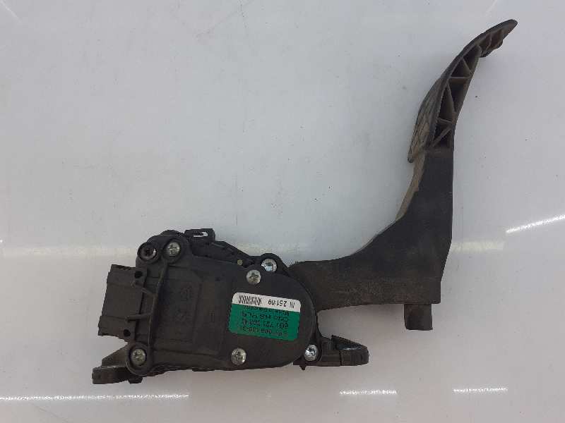 SEAT Cordoba 2 generation (1999-2009) Throttle Pedal 6Q1721503M, 6PV00950501, E2-A1-1-2 18669456