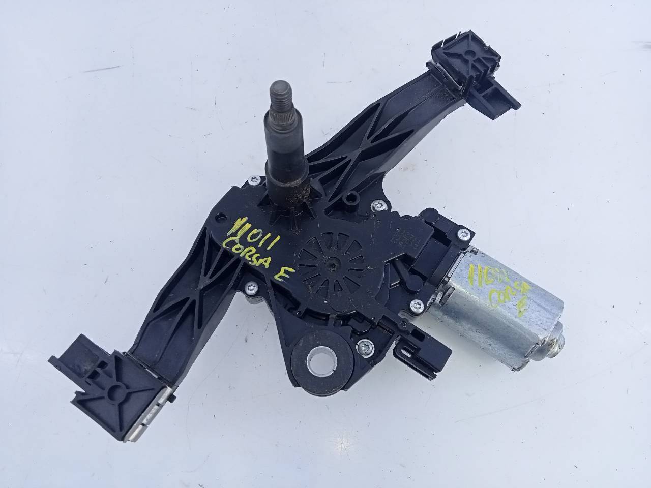 OPEL Corsa D (2006-2020) Tailgate  Window Wiper Motor 39045012, 0390205011, E2-B6-64-1 21801675