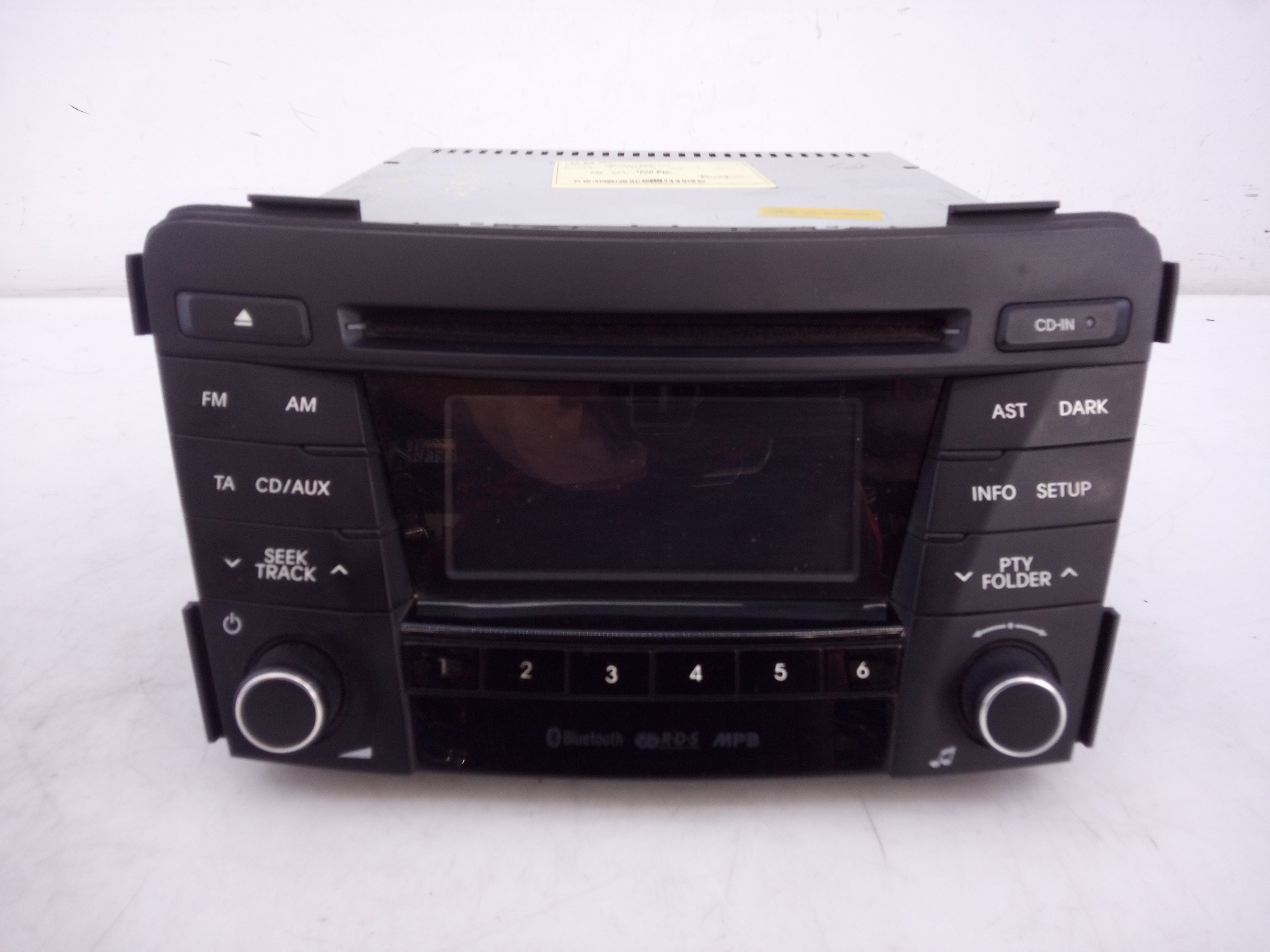 HYUNDAI i40 VF (1 generation) (2011-2020) Muzikos grotuvas be navigacijos 961703Z0704X 26280409