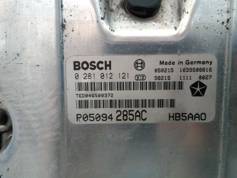 CHRYSLER Sebring 2 generation (2001-2007) Calculateur d'unité de commande du moteur 0281012121, P05094285AC, E3-B6-33-1 18467220