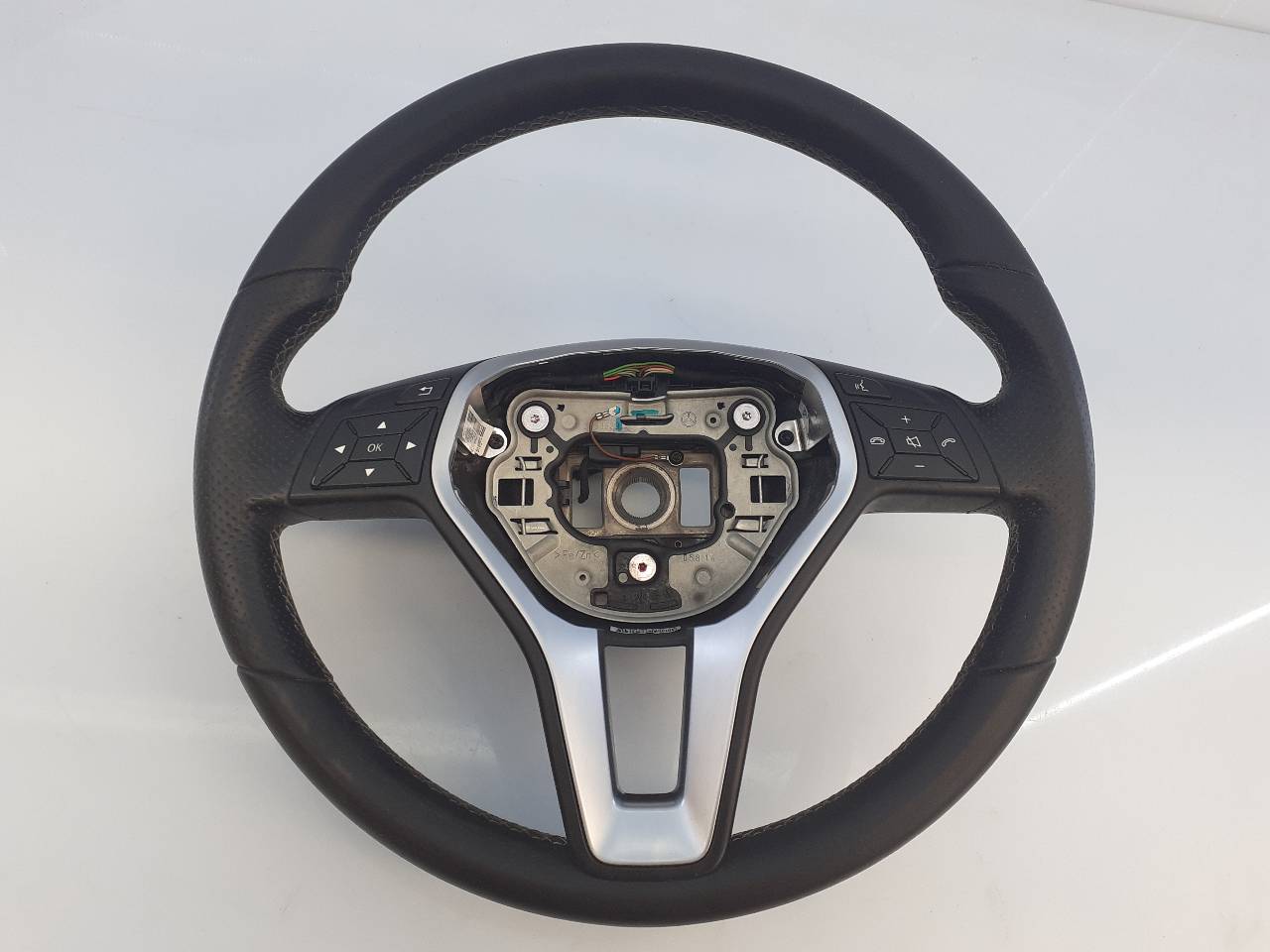 MERCEDES-BENZ A-Class W176 (2012-2018) Steering Wheel A21846019189E38, 00141390751, E1-A2-28-1 18693872