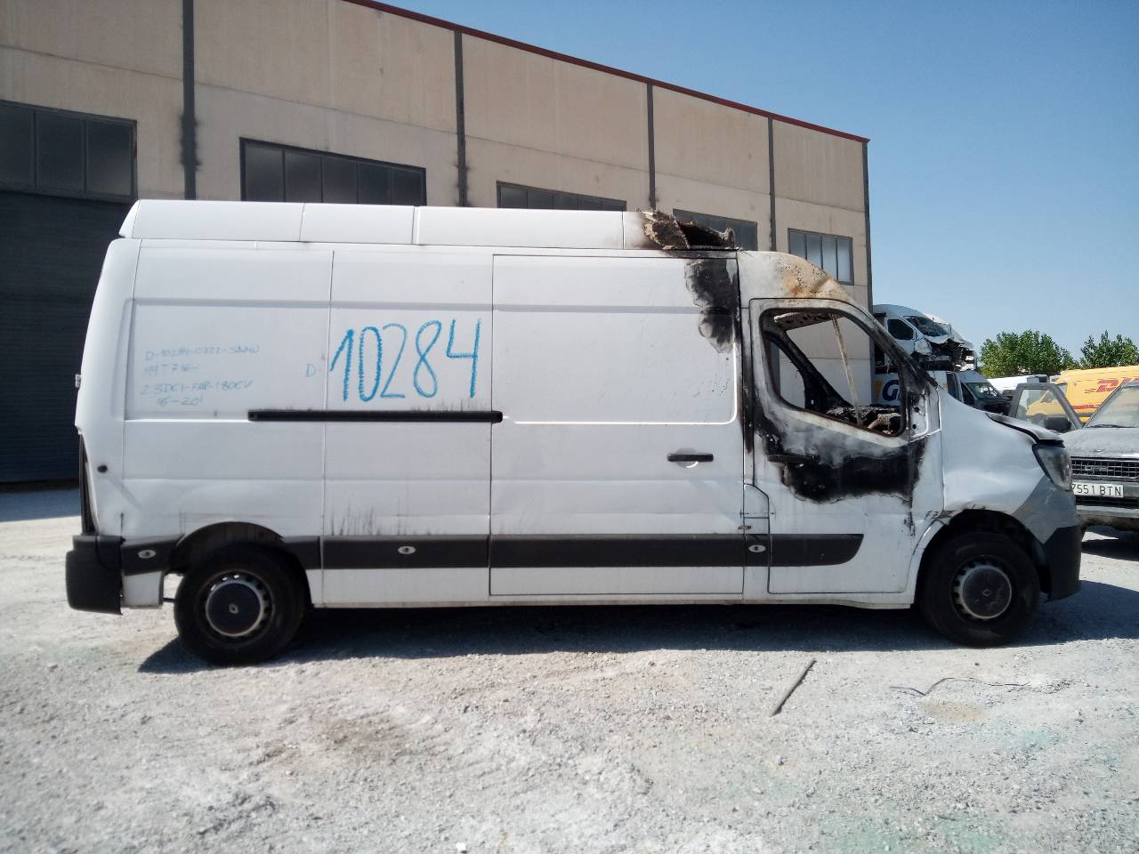 RENAULT Master 3 generation (2010-2023) Priekinis dešinys priešrūkinis žibintas 201500097R,E2-A1-39-3 24046957