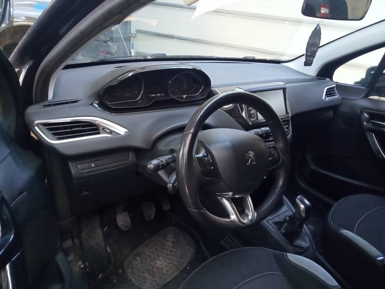 PEUGEOT 208 Peugeot 208 (2012-2015) Front Right Driveshaft 9803959680, P1-B6-27 23298907
