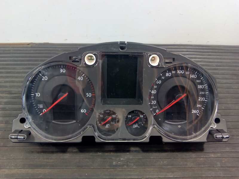 VOLKSWAGEN Passat B6 (2005-2010) Speedometer 3C0920871E,E2-A1-24-4 18378697