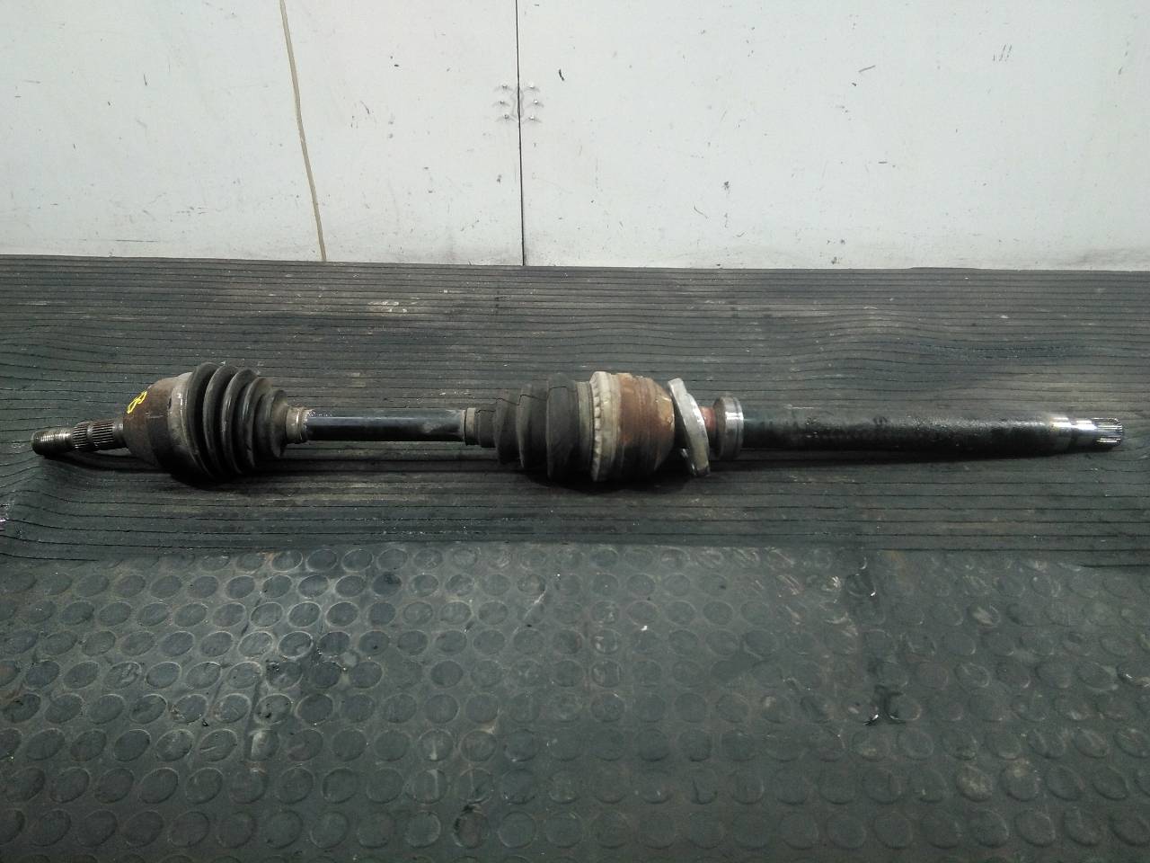 OPEL Astra J (2009-2020) Front Right Driveshaft P1-A6-42 18693855