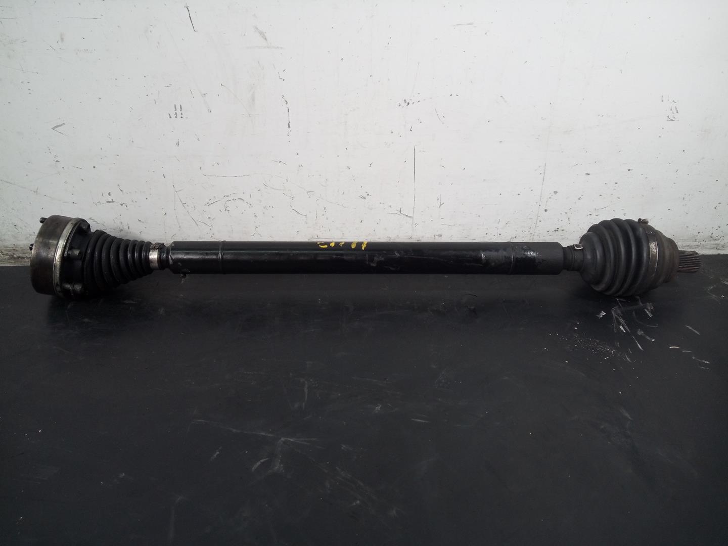 SKODA Yeti 1 generation (2009-2018) Front Right Driveshaft P1-A6-14 20967442