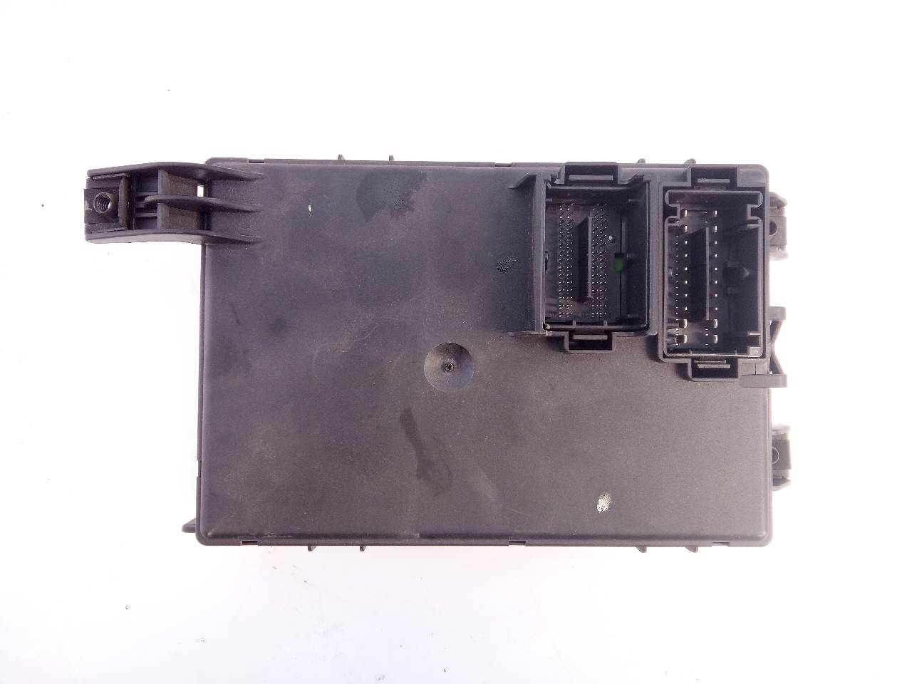 FORD USA Corsa D (2006-2020) Fuse Box 13279900,E3-A5-18-2 24484725