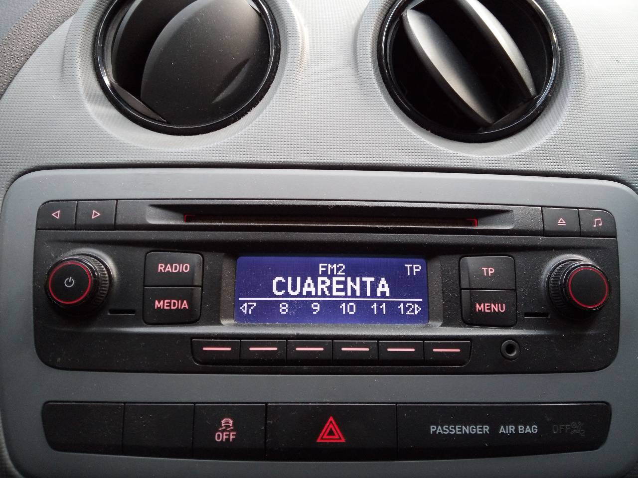SEAT Cordoba 2 generation (1999-2009) Music Player Without GPS 21800904