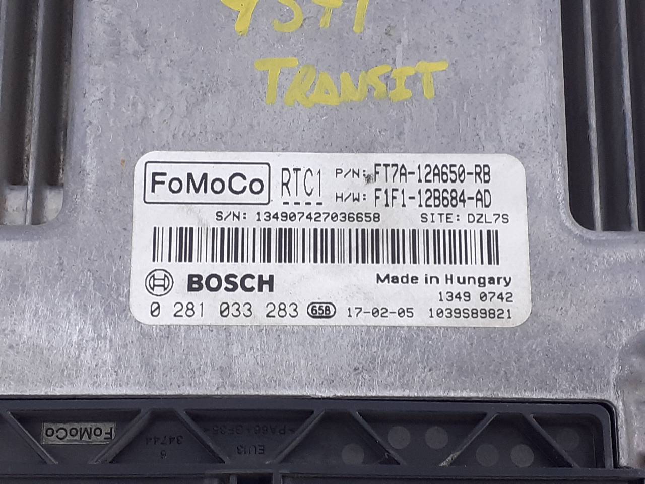 FORD Tourneo Courier 1 generation (2014-2024) Engine Control Unit ECU FT7A12A650RB, 0281033283, E3-B3-24-4 18745580