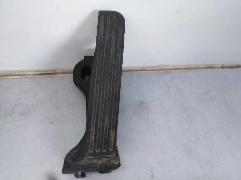 VOLKSWAGEN Passat B7 (2010-2015) Throttle Pedal 1K1721503AT, E2-A1-12-2 18604360