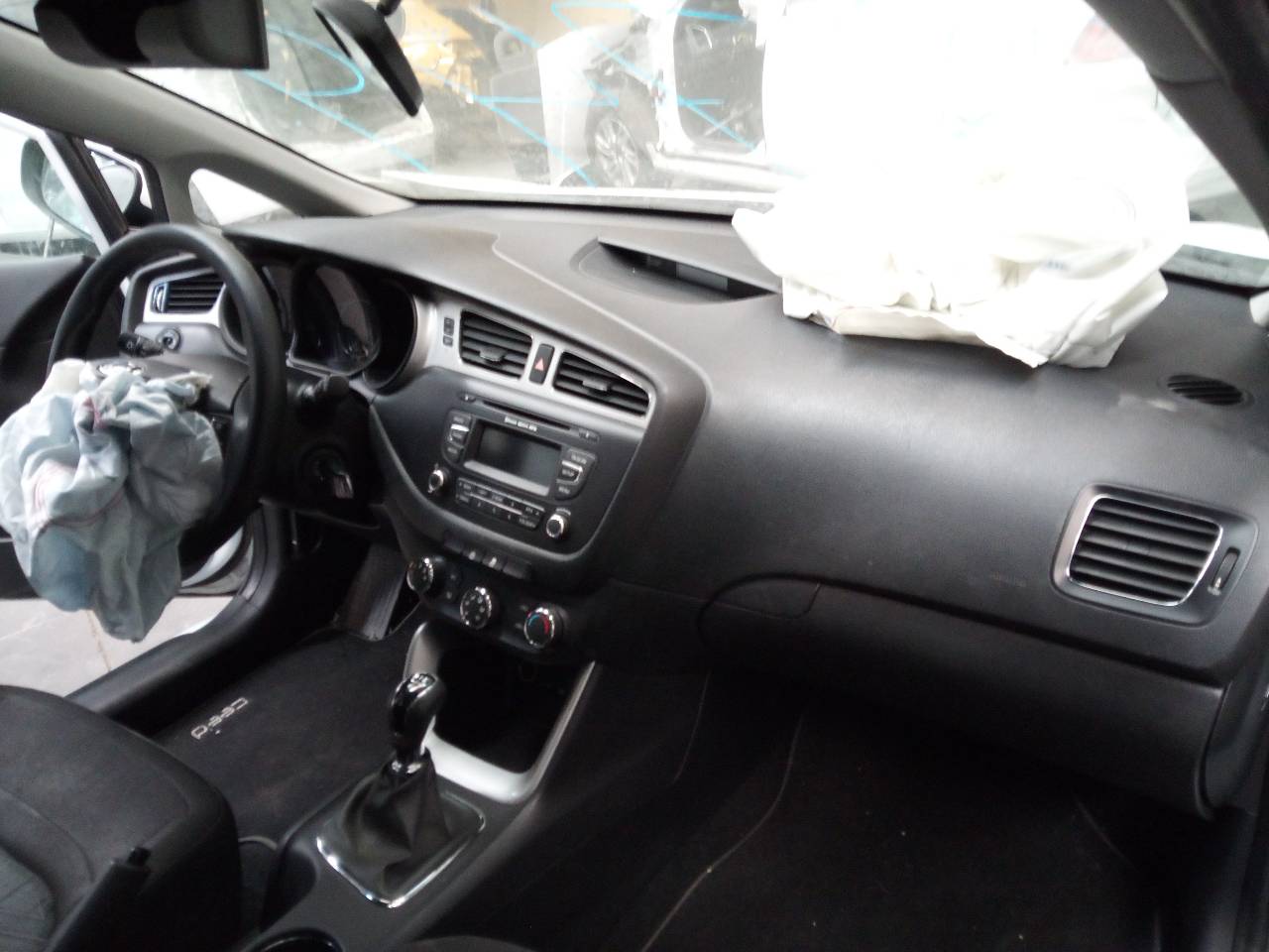 KIA Cee'd 2 generation (2012-2018) Galinis dešinys suportas 18707120