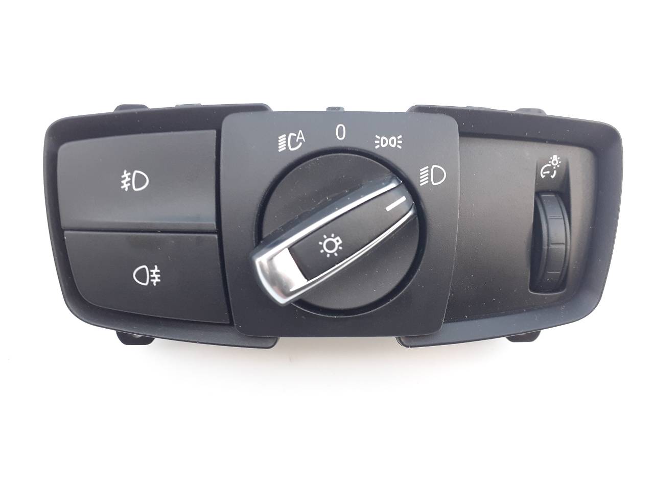 BMW 2 Series F22/F23 (2013-2020) Headlight Switch Control Unit 926530304,E3-A2-41-3 18744659