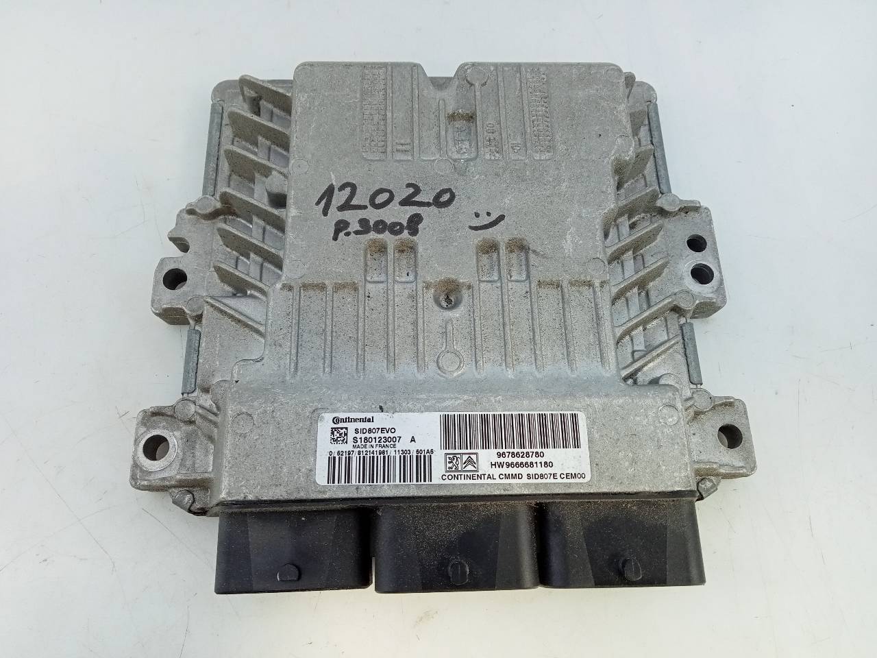 PEUGEOT 3008 1 generation (2010-2016) Motorkontrolenhed ECU 9678628780,E3-B2-25-3 23300635