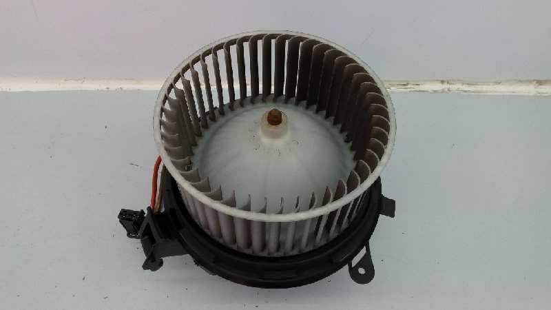 MERCEDES-BENZ C-Class W204/S204/C204 (2004-2015) Heater Blower Fan V7771001 18539913