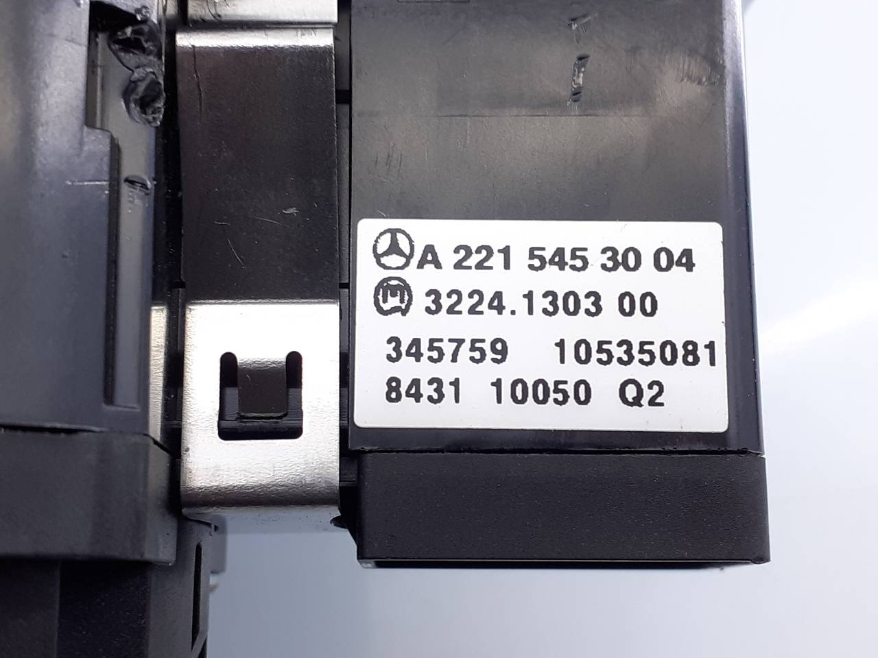 MERCEDES-BENZ S-Class W221 (2005-2013) Headlight Switch Control Unit A2215453004, E3-A1-3-3 18733490