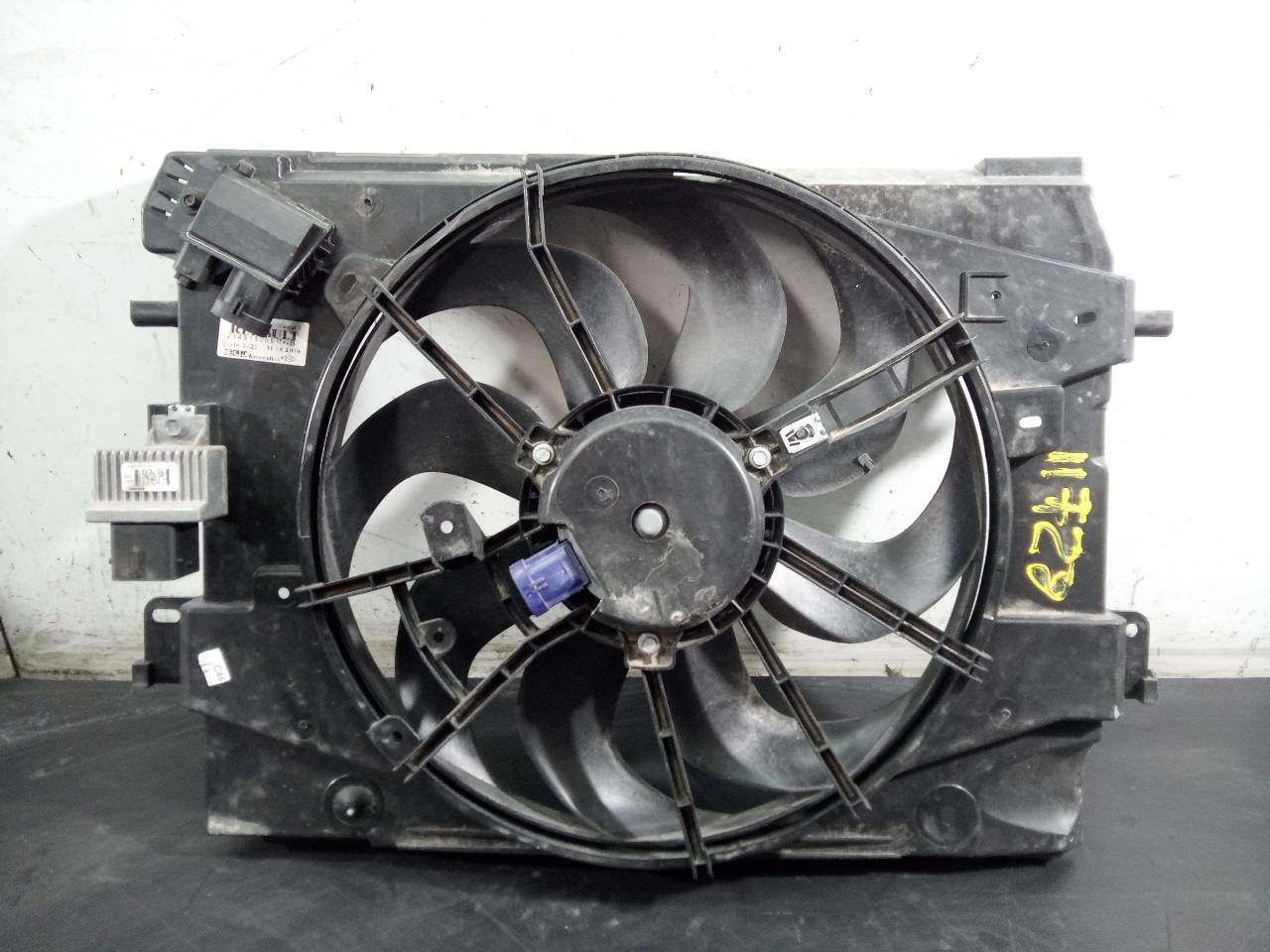 RENAULT Clio 4 generation (2012-2020) Difuzora ventilators 214818009R, P2-B9-5 26269618