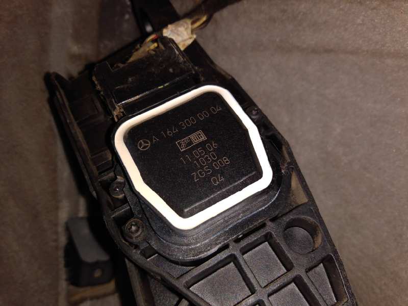 MERCEDES-BENZ M-Class W164 (2005-2011) Akseleratoriaus (gazo) pedalas A1643000004, ZGS008 18510755