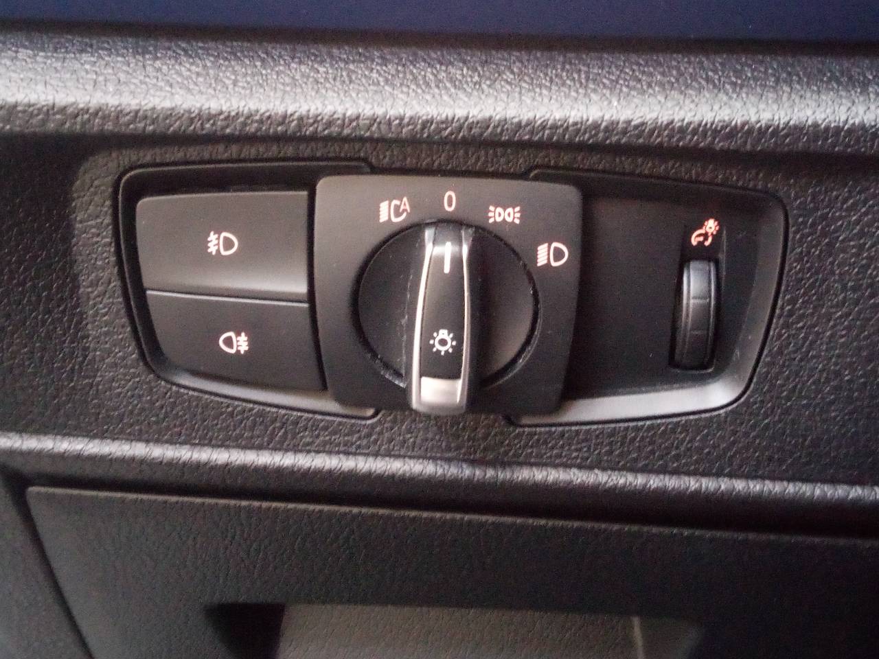 BMW 1 Series F20/F21 (2011-2020) Headlight Switch Control Unit 24096063