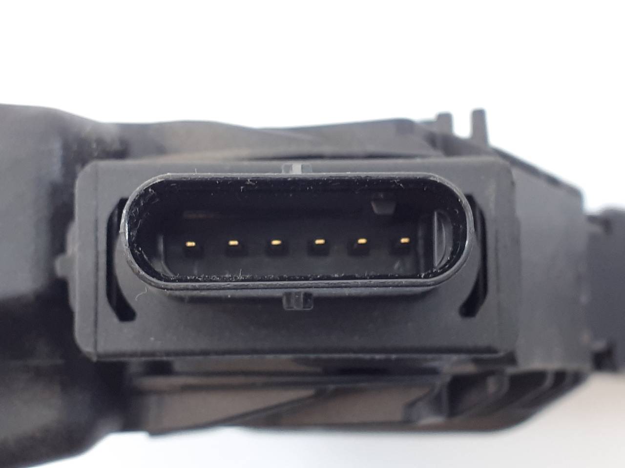 AUDI A4 B9/8W (2015-2024) Throttle Pedal 8WQ723523, E2-A1-35-1 18747723