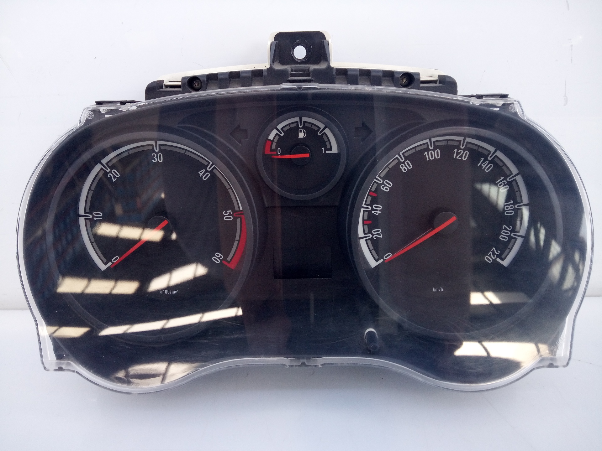 OPEL Corsa D (2006-2020) Speedometer 1563667, E3-A5-18-1 24079885