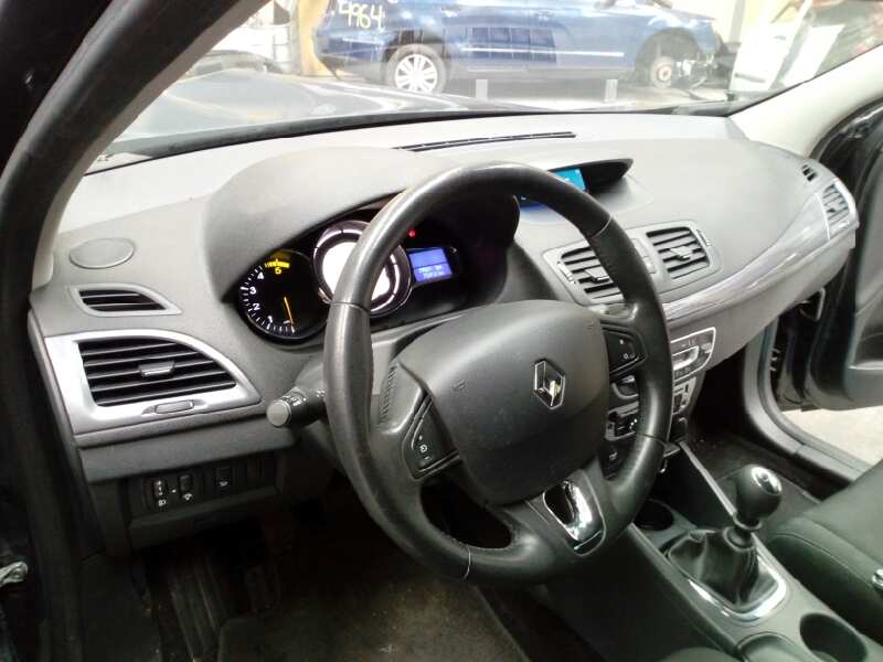 VAUXHALL Megane 3 generation (2008-2020) Маторчик стеклоподъемника передней левой двери 807301396R, 912462200, E1-A1-31-1 18438574