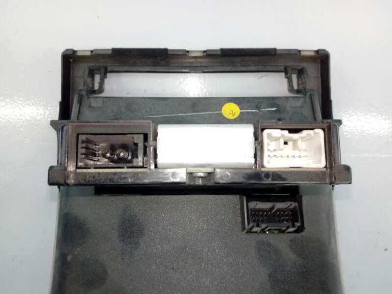 VOLVO V50 1 generation (2003-2012) Climate  Control Unit 30679647,E3-B5-43-1 18410227