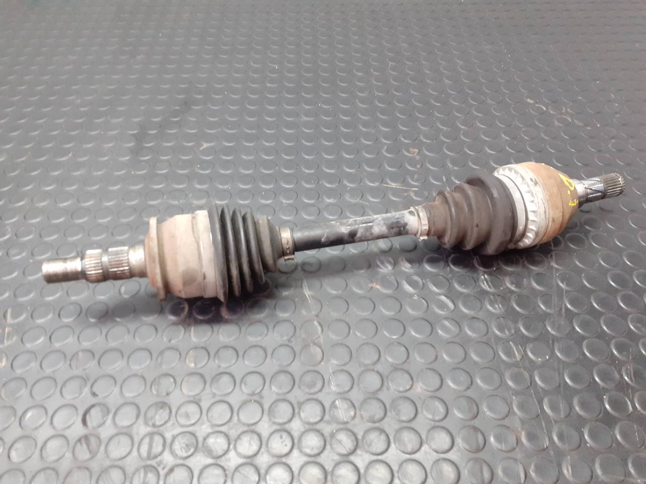 OPEL Astra J (2009-2020) Arbre de transmission avant gauche 13396740, P1-A6-29 24030403