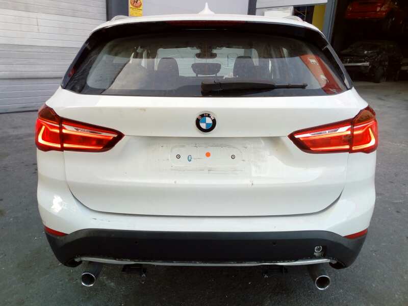 BMW X1 F48/F49 (2015-2023) Aizmugurējā labā durvju slēdzene 728194012, 18283810, E1-A3-24-2 24484409