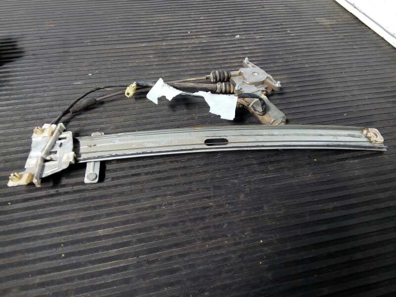 KIA Sportage 2 generation (2004-2010) Front Left Door Window Regulator E2-B5-13-2 18359770