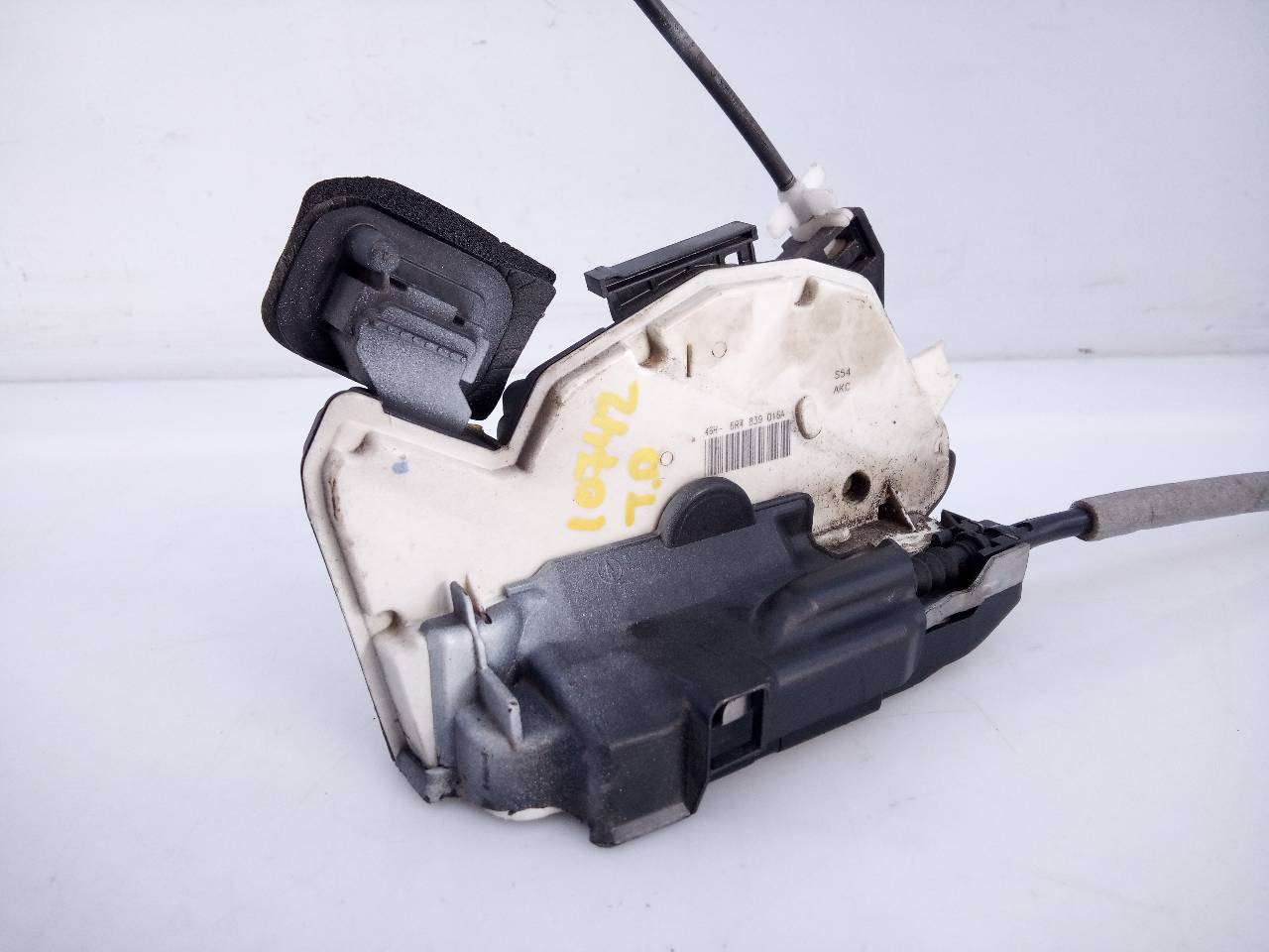 VOLKSWAGEN Polo 5 generation (2009-2017) Rear Right Door Lock E1-B6-35-1, 6R4839016A 20962554