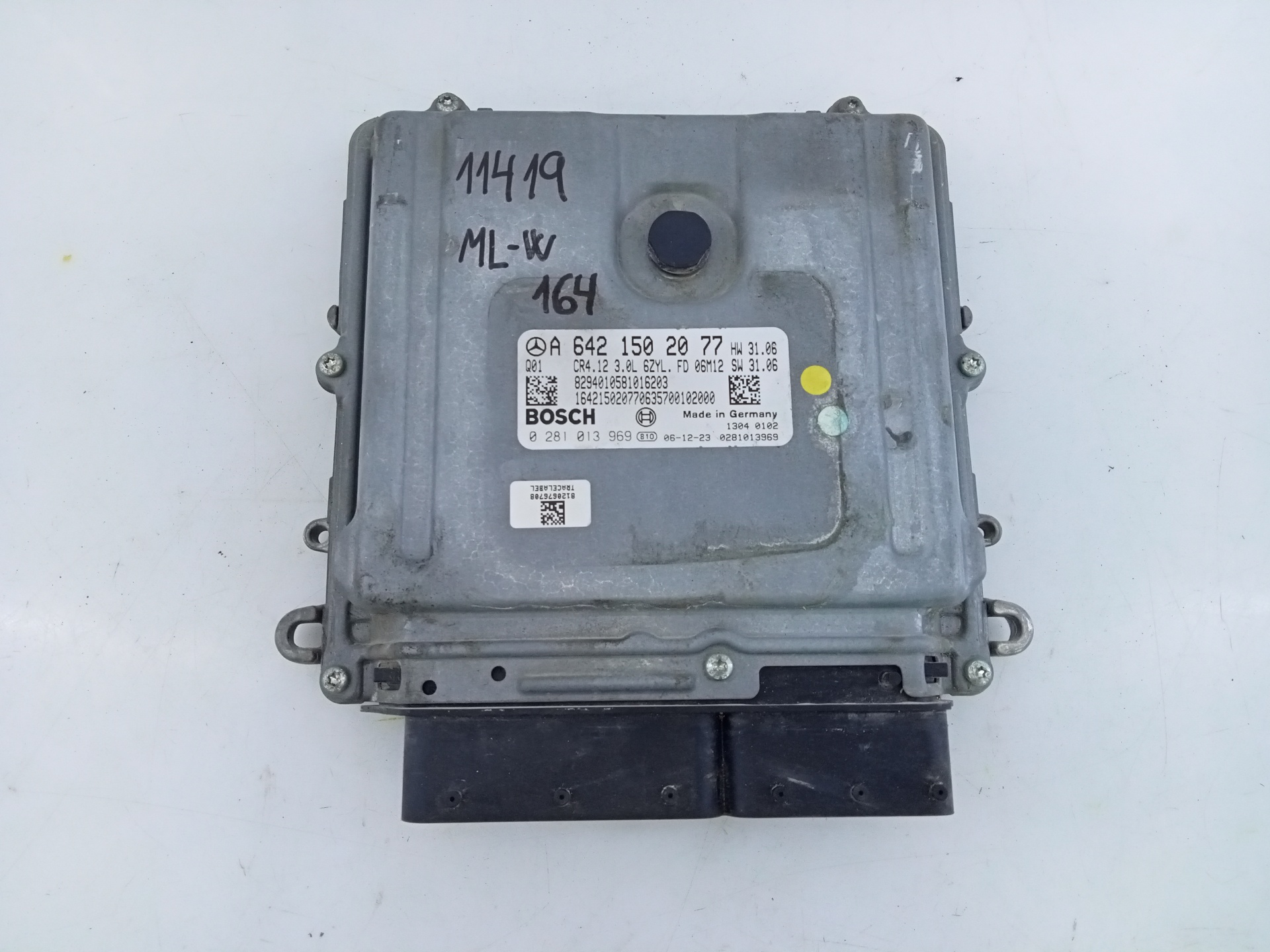 MERCEDES-BENZ M-Class W164 (2005-2011) Engine Control Unit ECU A6421502077, E3-A1-5-2 20142903