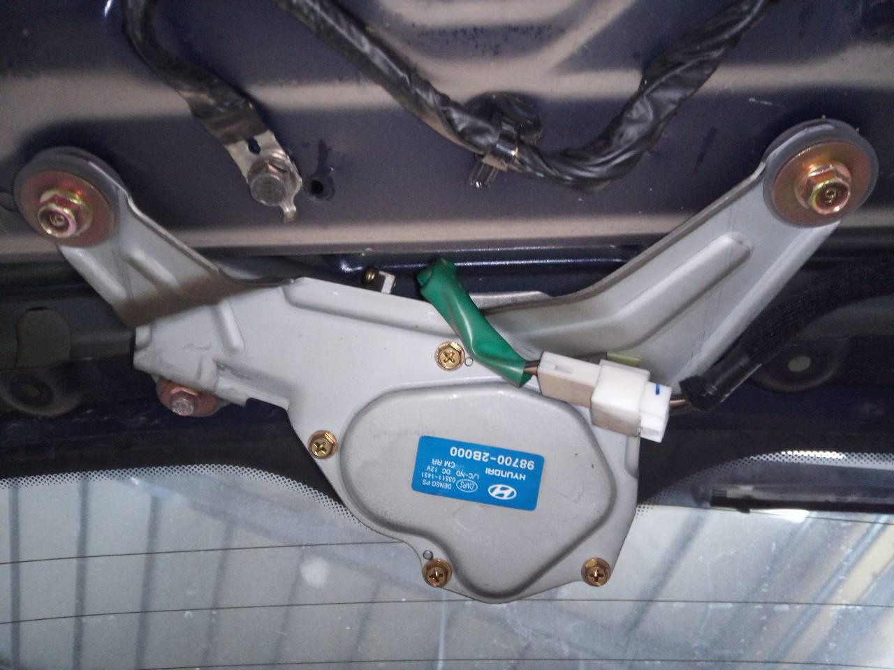 HYUNDAI Santa Fe CM (2006-2013) Galinio dangčio (bagažinės) valytuvo varikliukas 987002B000 24084723