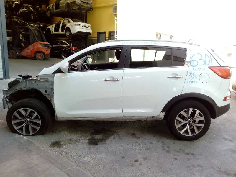 KIA Sportage 3 generation (2010-2015) Priekinių dešinių durų spyna 813203U010, E2-B5-5-2 18482790