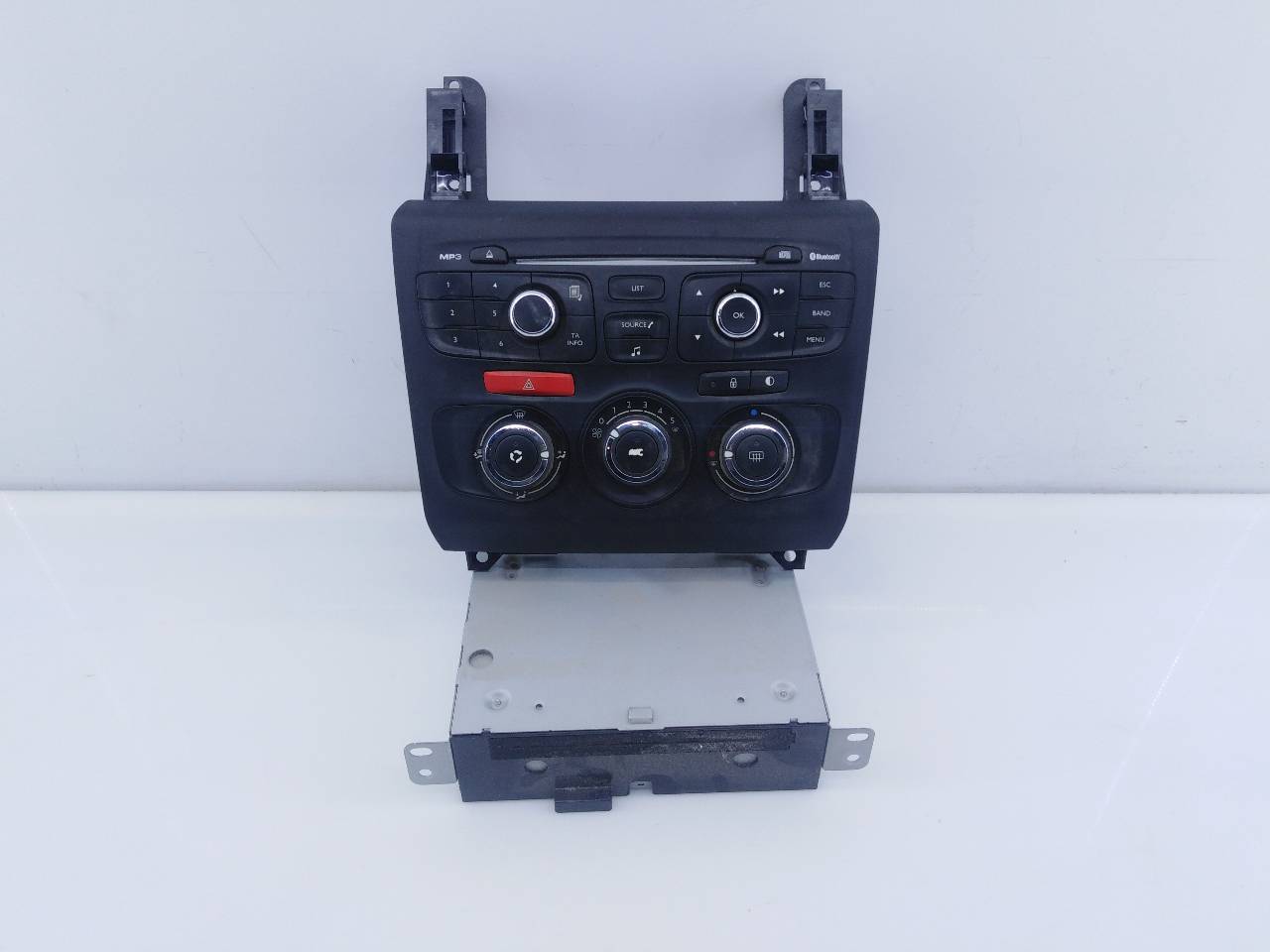 CITROËN C4 2 generation (2010-2024) Music Player Without GPS 9666027177,9676838180,E3-B2-41-4 18693934