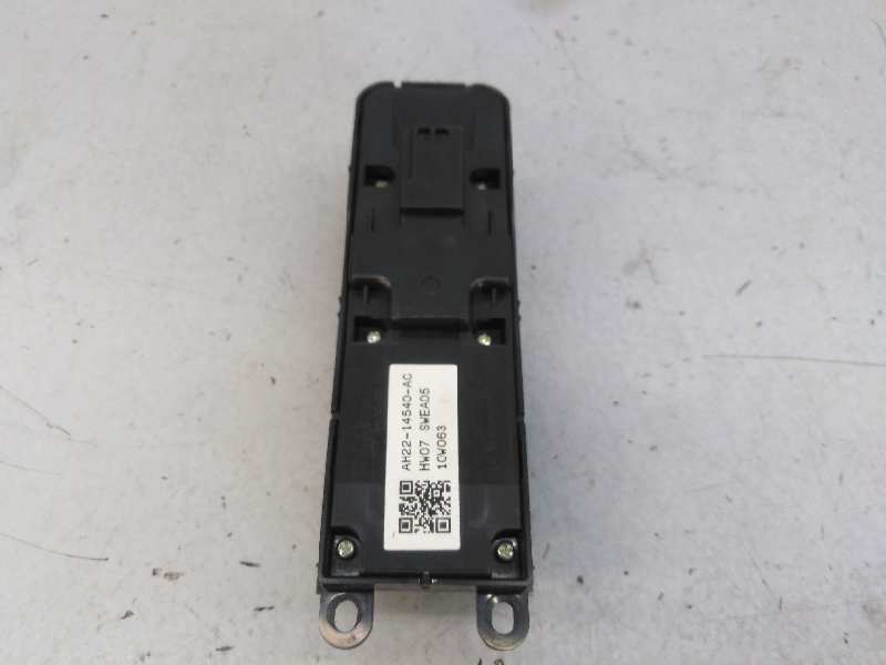 LAND ROVER Range Rover Sport 1 generation (2005-2013) Front Left Door Window Switch AH2214540AC, E3-B3-7-3 18591630