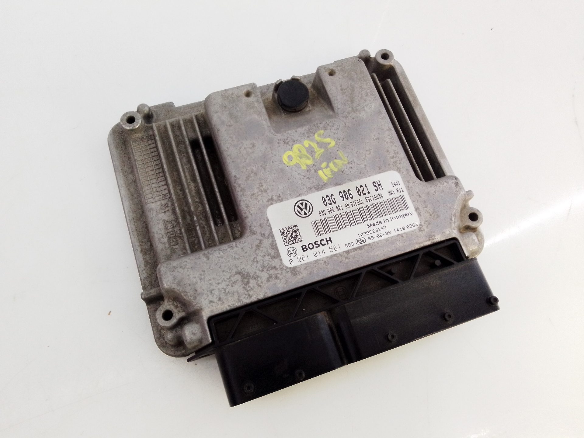 NISSAN Leon 2 generation (2005-2012) Engine Control Unit ECU 03G906021SH, E2-A1-24-7 20954270