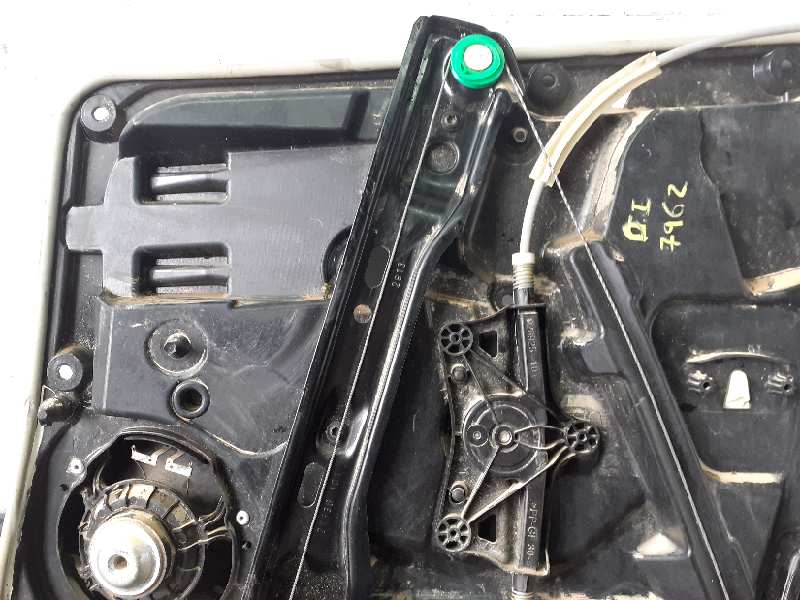 MERCEDES-BENZ A-Class W176 (2012-2018) Front Left Door Window Regulator A2047601700,A2468200602 18640301