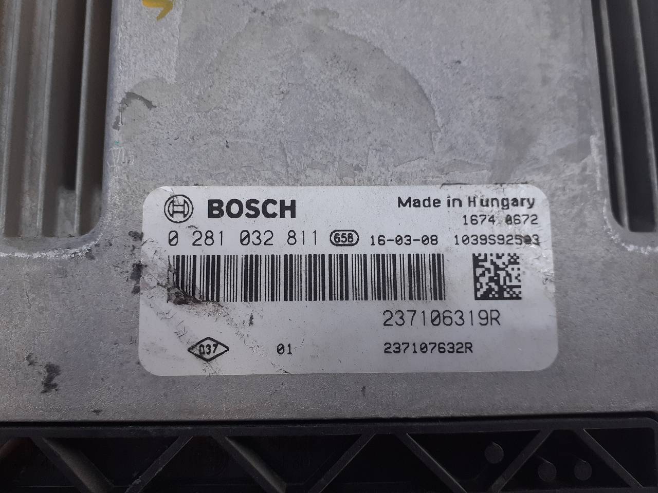 DACIA Logan 2 generation (2013-2020) Engine Control Unit ECU 0281032811, 237106319R, E2-A1-36-1 18718130