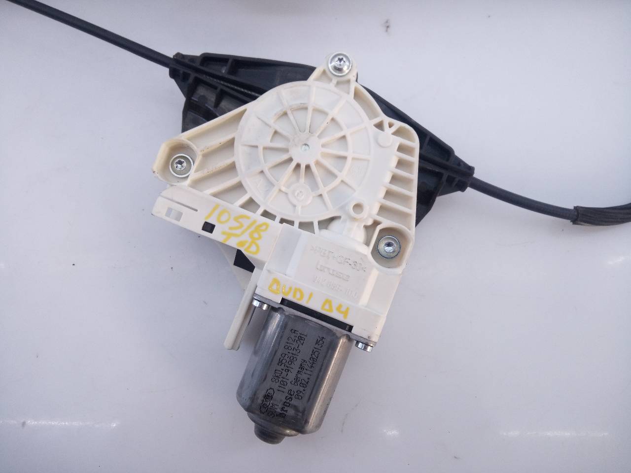 AUDI A4 B8/8K (2011-2016) Regulator de geam ușă dreapta spate 8K0959812A, E1-B6-50-1 24056292