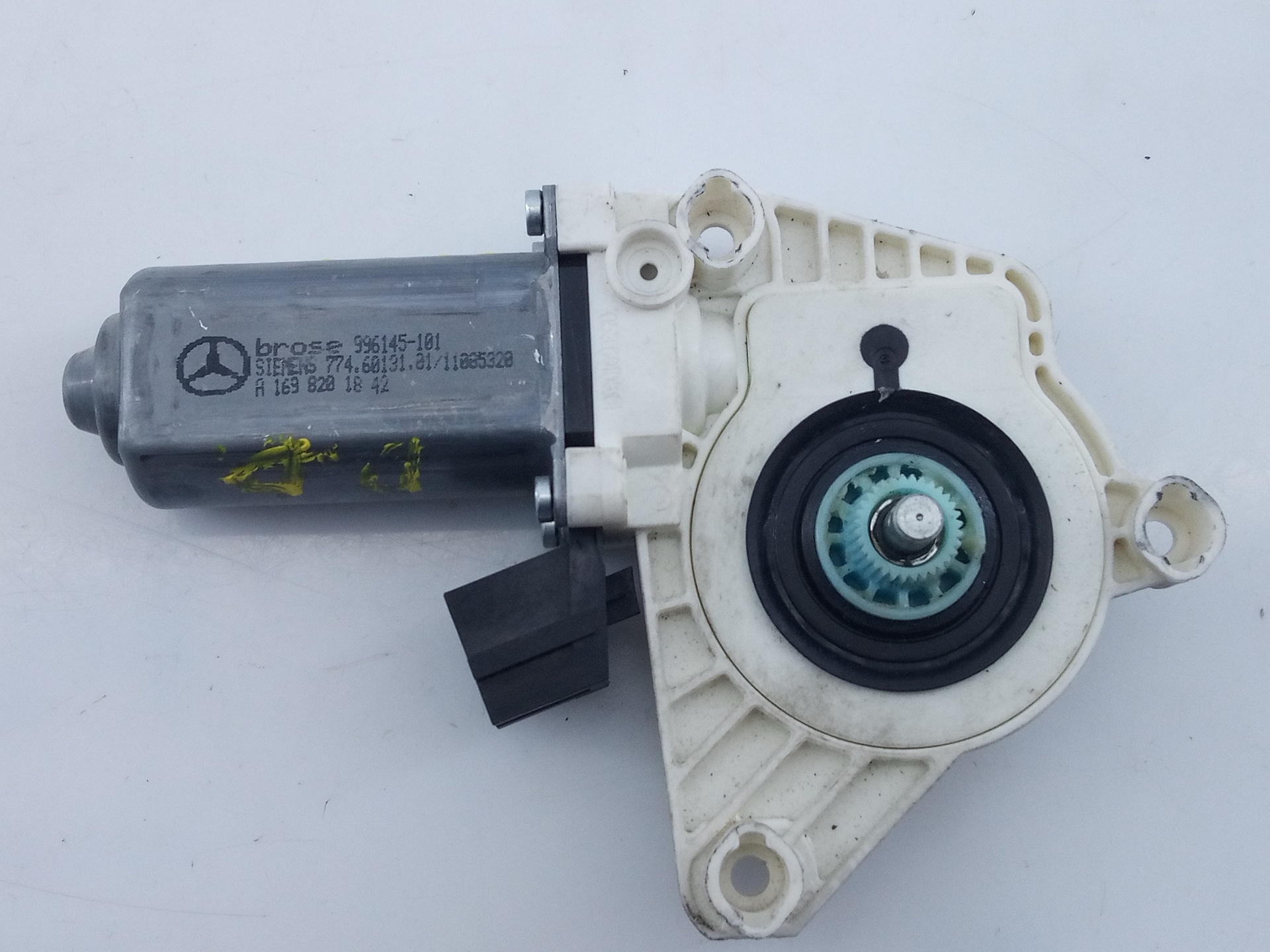 FIAT A-Class W168 (1997-2004) Front Right Door Window Control Motor A1698201542,E1-A2-4-1 21830958