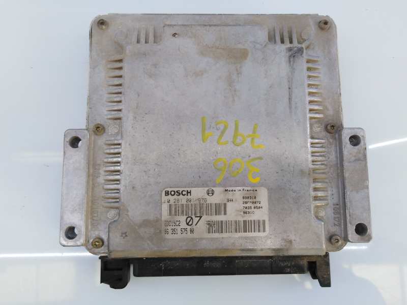 TOYOTA 306 1 generation (1993-2002) Engine Control Unit ECU 0281001976,9635157580,E3-B2-56-4 18637133