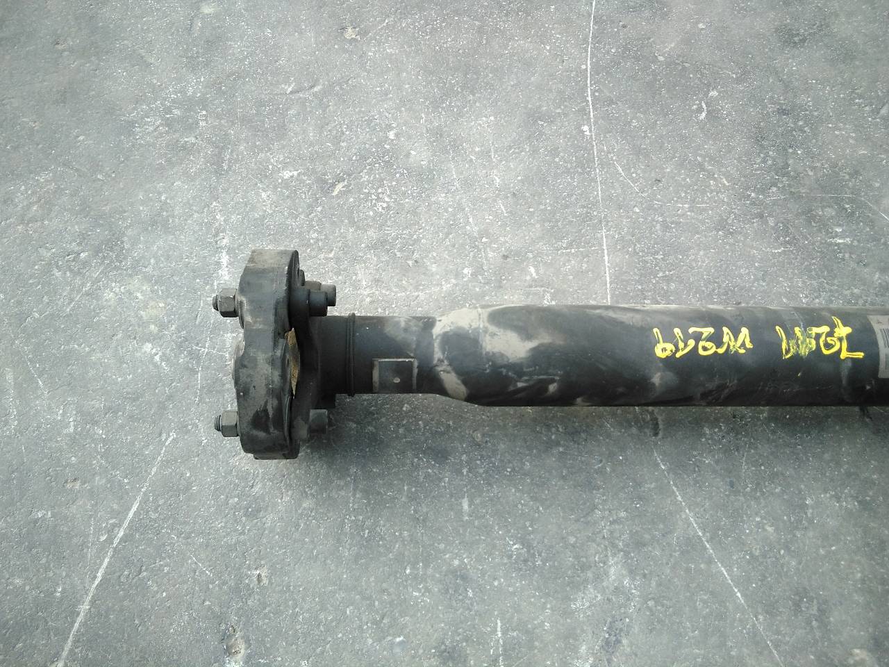 MERCEDES-BENZ CLS-Class C219 (2004-2010) Gearbox Short Propshaft A2118906, P1-A1-36 18558834