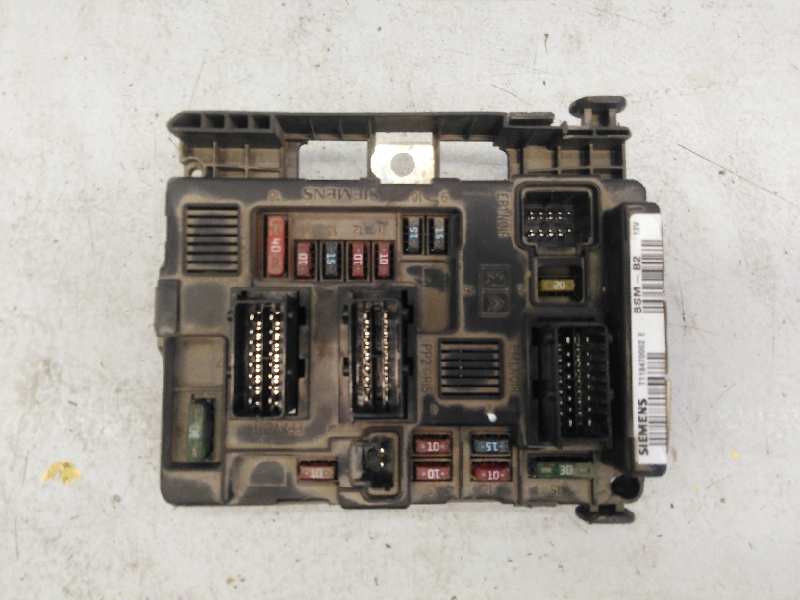 CHEVROLET Partner 2 generation (2008-2023) Fuse Box 9643498980, T118470002, E3-B2-29-1 20990316