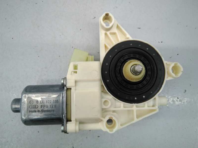 MERCEDES-BENZ E-Class W212/S212/C207/A207 (2009-2016) Rear Left Door Window Control Motor A2048200542,E1-A2-36-2 18520240