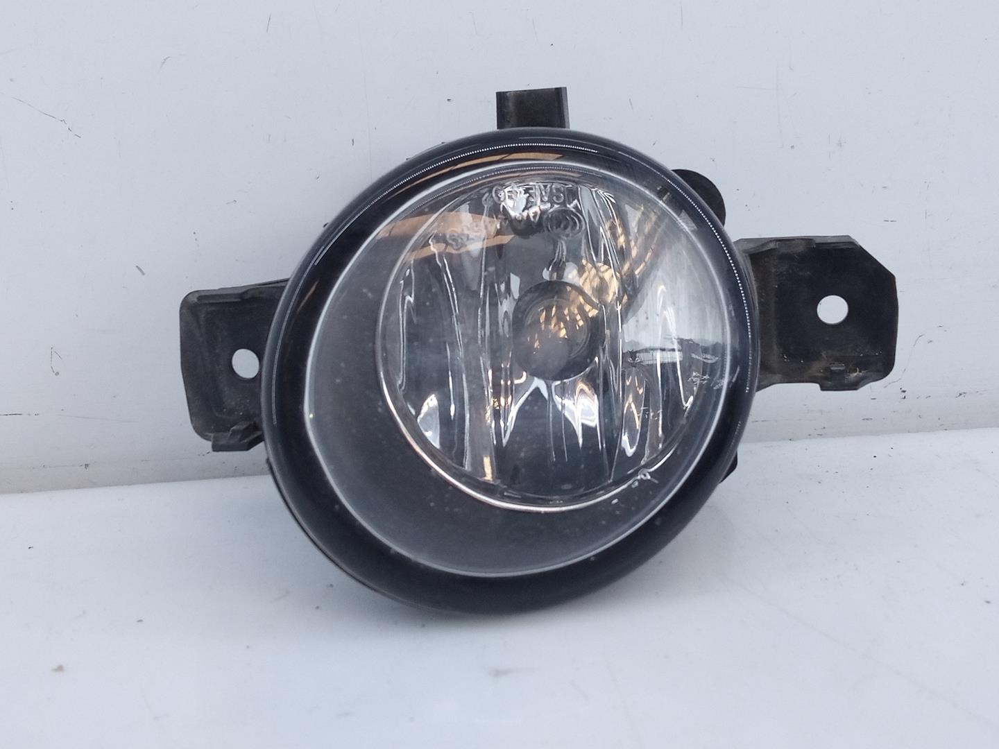 RENAULT 3 generation (2010-2023) Front Right Fog Light 8200002470, 89201781, E1-A1-7-2 23296045