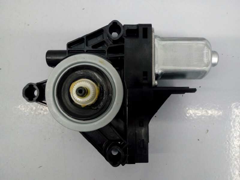 VOLVO Moteur de commande de vitre de porte arrière gauche 966264101, 100625, E1-A5-12-2 18506362